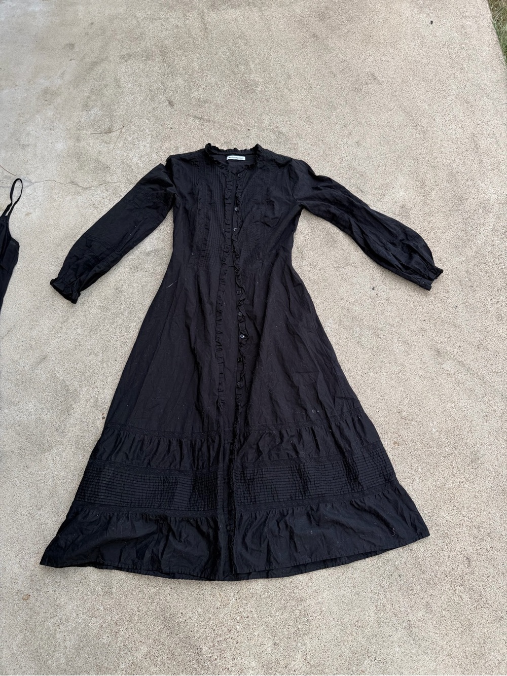 Reformation 6 Black Lace and Ruffle Dress